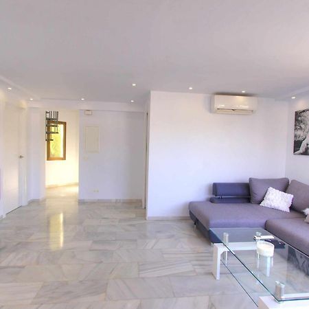 1108 Beachfront 2 Apartments With Roofterrace 80Mtrgt Beach 3 Pools Marbella Exterior photo